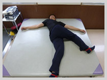 �X�g���b�`�b�X�|�[�c���n�r���e�[�V�����̏a�J���`�O�Ȉ�@�ł�